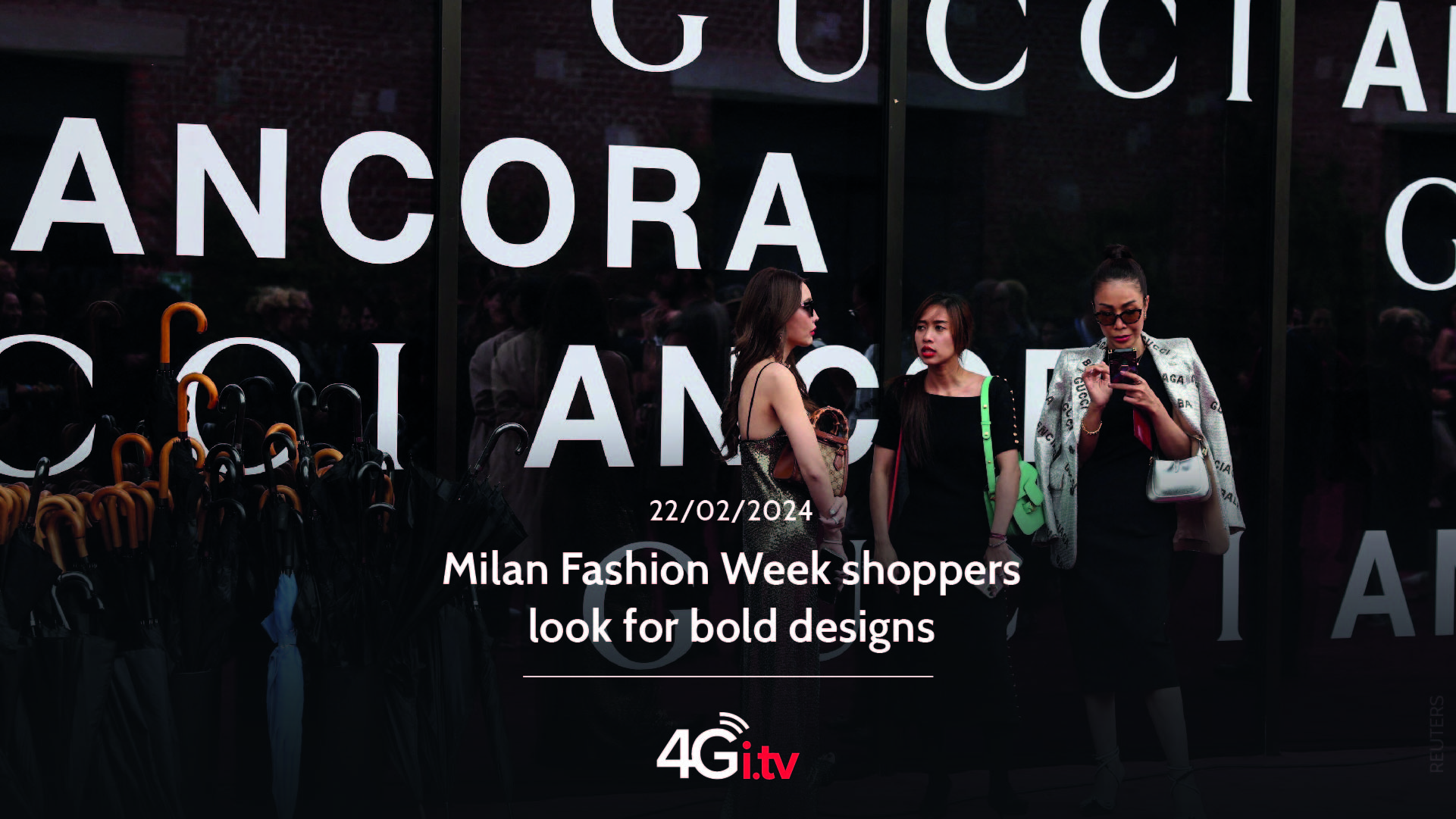 Подробнее о статье Milan Fashion Week shoppers look for bold designs
