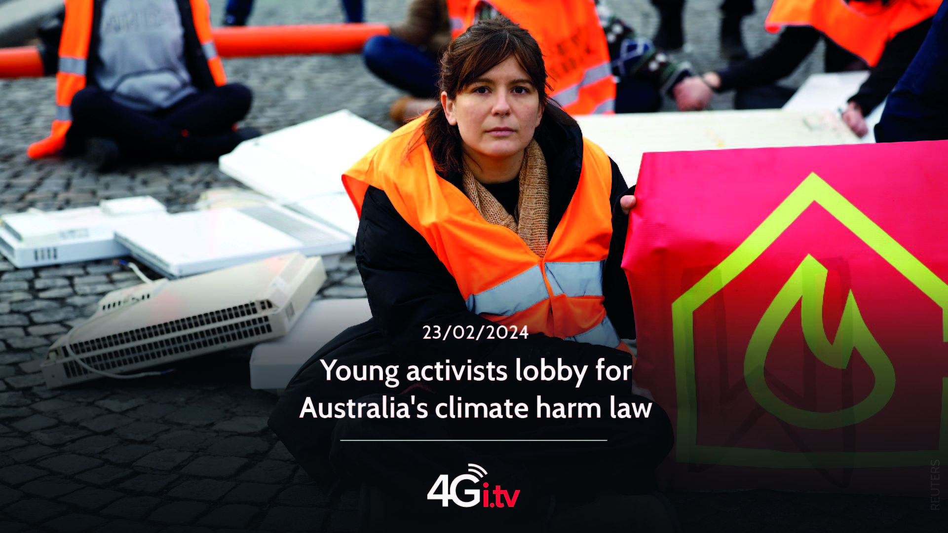 Read more about the article Young activists lobby for Australia’s climate harm law