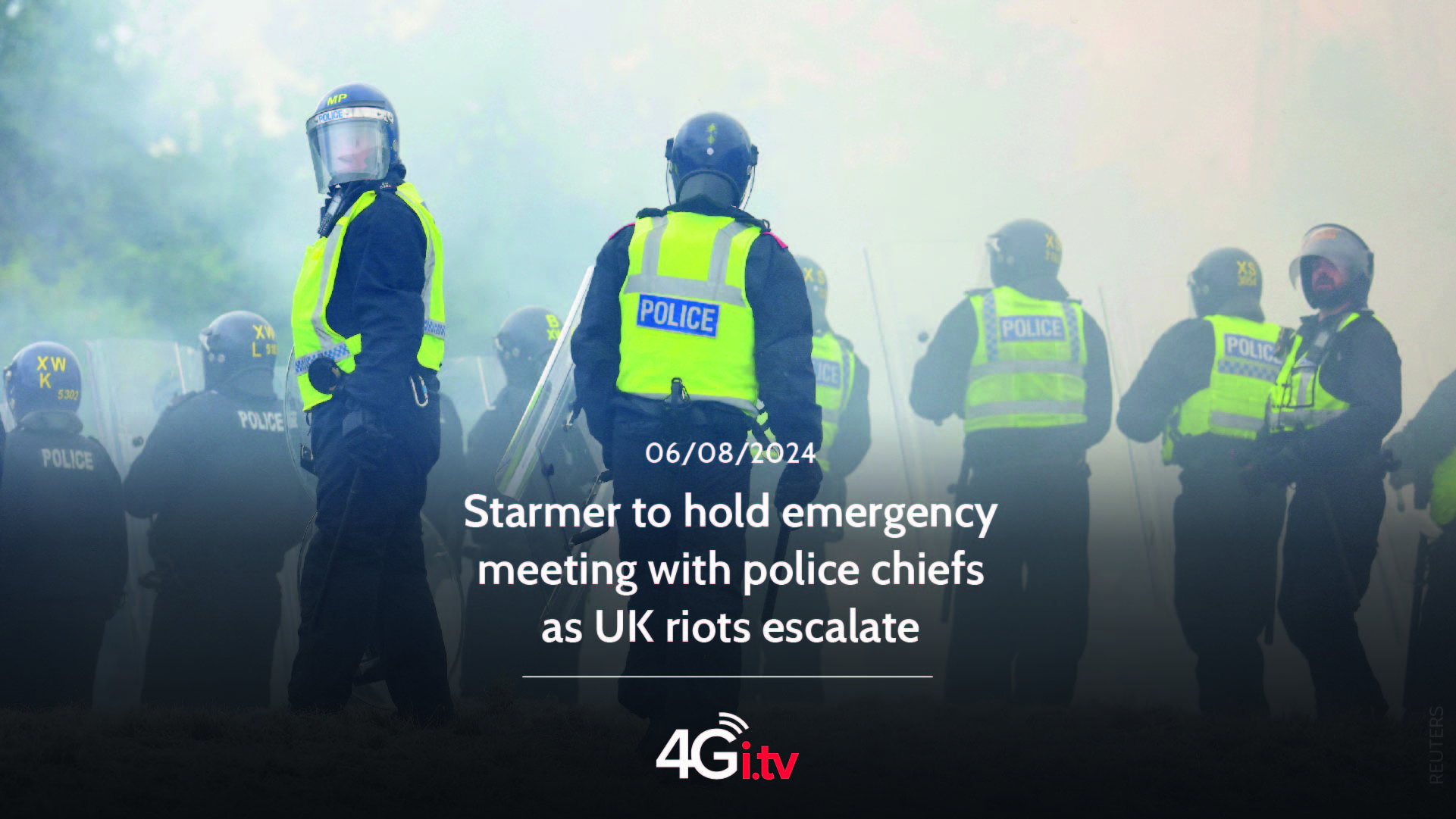 Read more about the article Starmer to hold emergency meeting with police chiefs as UK riots escalate