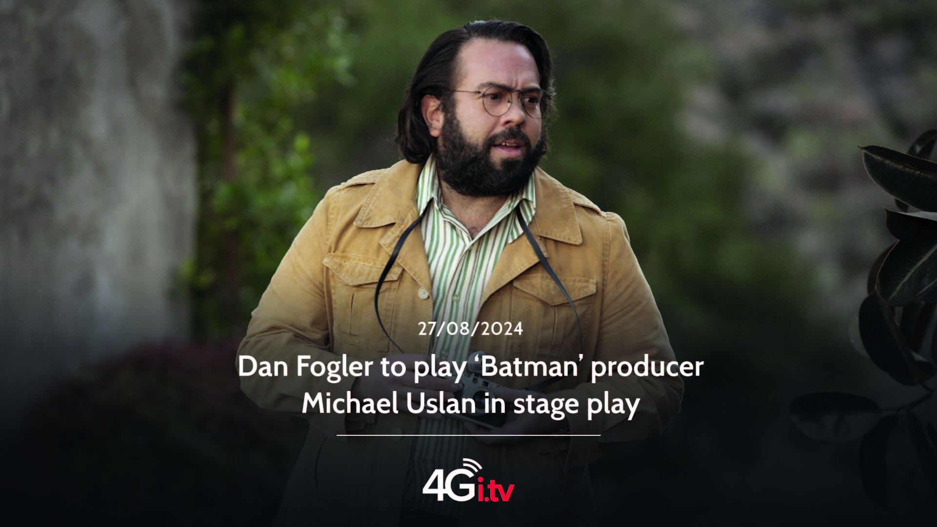 Подробнее о статье Dan Fogler to play ‘Batman’ producer Michael Uslan in stage play